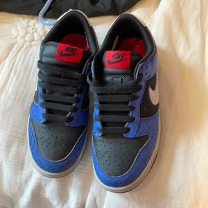 Nike Dunk Low